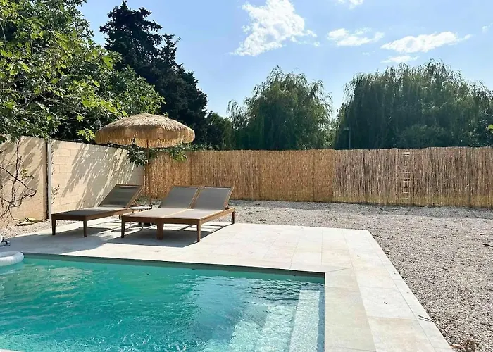 Peaceful Between Sea And Pyrenees Дом отдыха